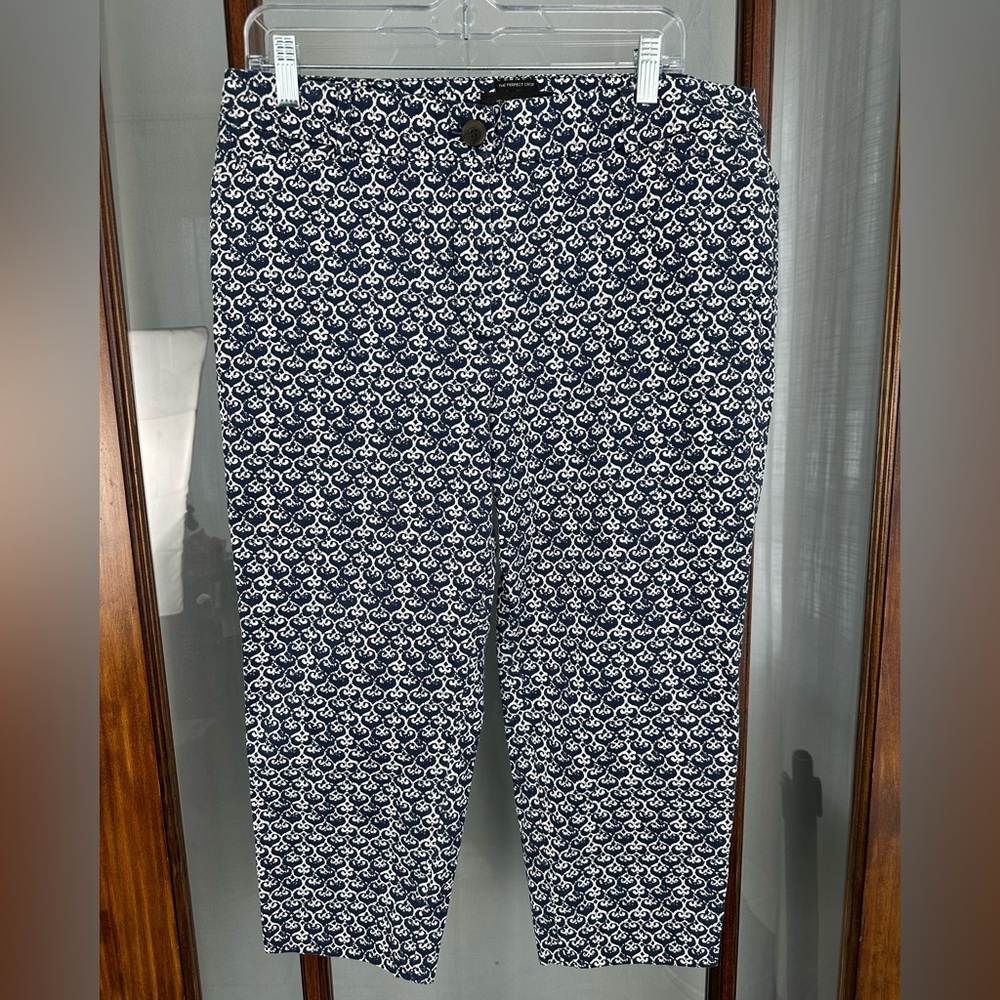 Talbots Pants Perfect Crop 12 Petite Blue White Print  Nautical Preppy Stretchy